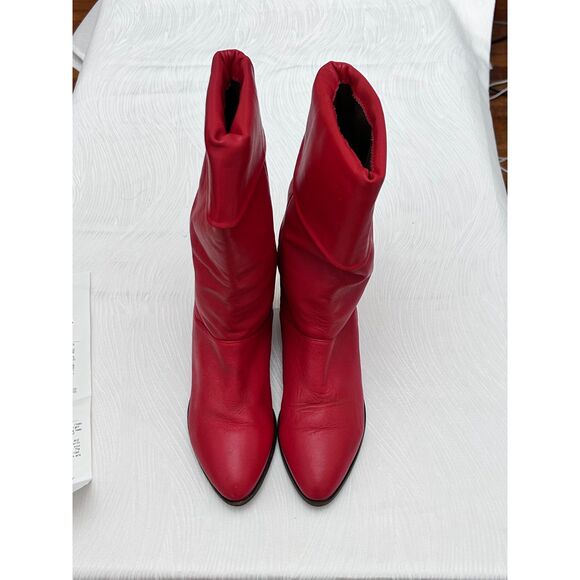 STUNNING! Vintage Red Leather Mid-Calf Boots by Mister Shoes by Markon Footwear. - Picture 9 of 9